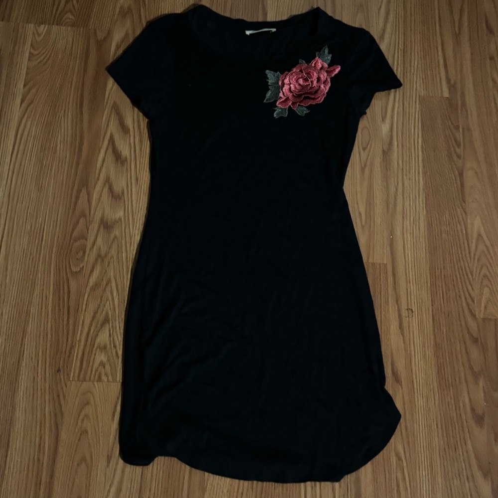 Mind Code‎ Black Short Sleeve Shirt Dress Red Rose Embroidery S/M Boho Girly